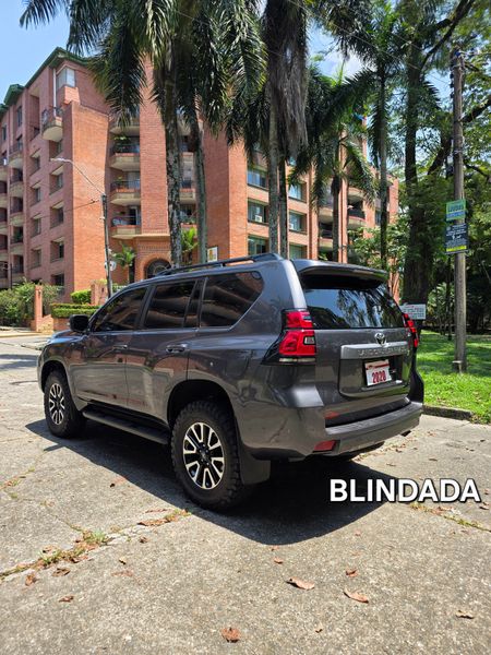 Toyota Prado Txl 2020 - imagen secundaria 2