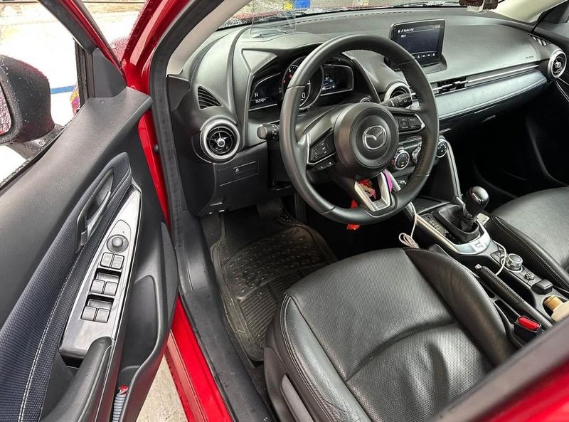 Mazda 2 Grand Touring LX 2022 - imagen secundaria 1