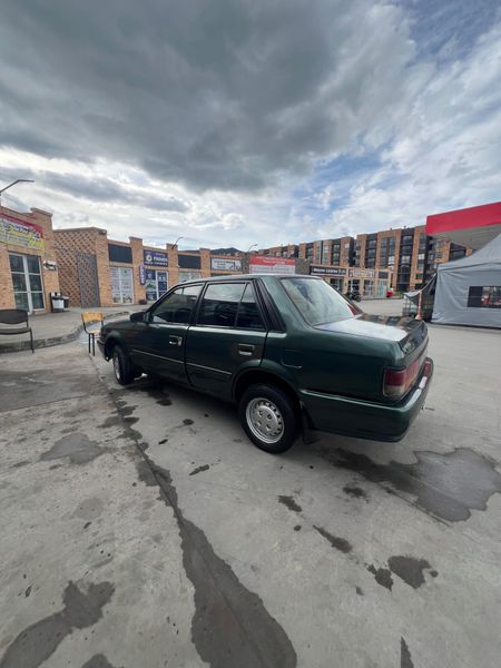 mazda 323 - imagen secundaria 1