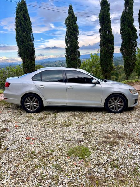 Volkswagen jetta gli - imagen secundaria 2