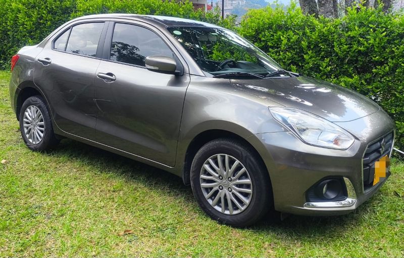 SUZUKI SWIFT CON 28.000 KM - imagen secundaria 2