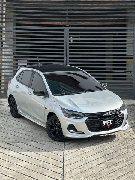 CHEVROLET ONIX RS TURBO 2023 - imagen secundaria 2