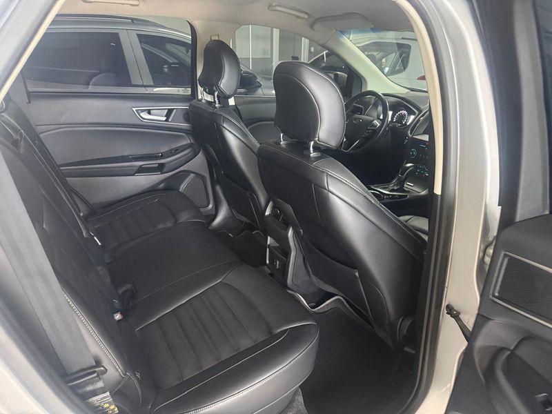 VENDO FORD EDGE SEL - imagen secundaria 2