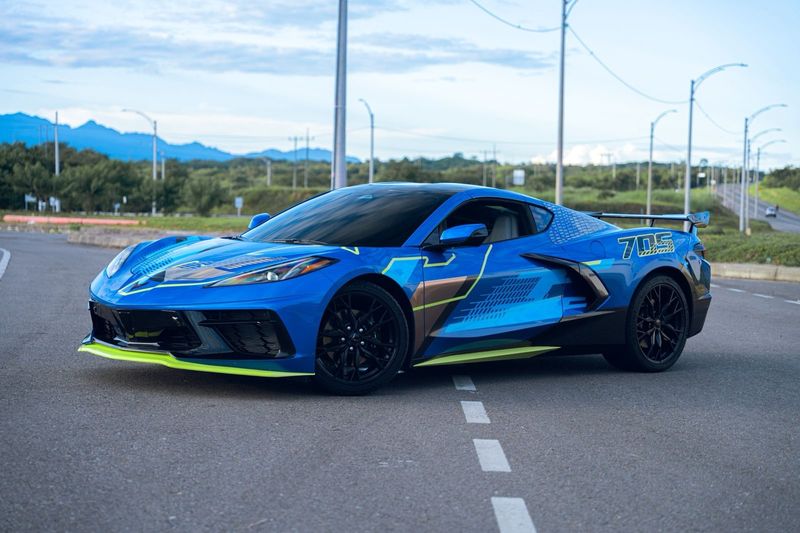 Chevrolet Corvette 2025 2LT - imagen secundaria 1