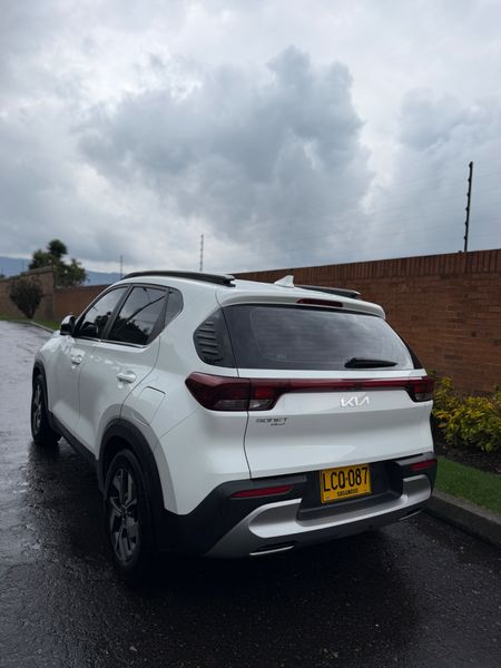 Kia Sonet Vibrant 2024 - imagen secundaria 2