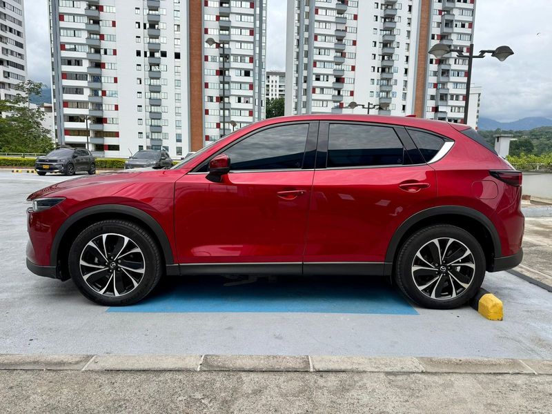 Mazda CX5 2023 Grand Touring - imagen secundaria 1