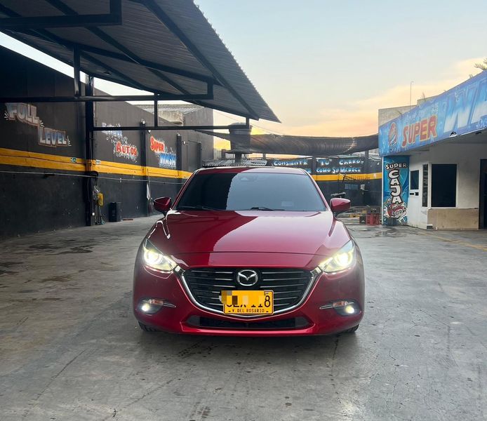 Mazda Mazda 3 2.0 Sport Grand Touring Lx - imagen secundaria 1