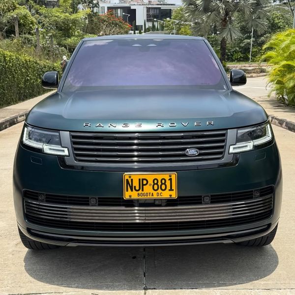 Land Rover Range Rover SV Edición especial 2033 - imagen secundaria 1