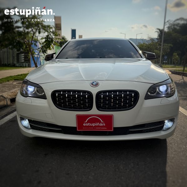 BMW 523i F10 EXECUTIVE 2.5 GASOLINA - 2011 - imagen secundaria 1