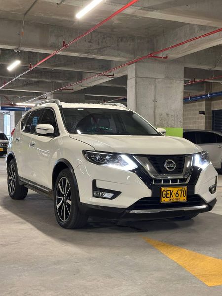 NISSAN XTRAIL T32 EXCLUSIVE 4x4 2020 - imagen secundaria 2