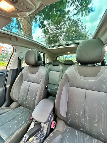 CITROEN C4 VTI AT 1600CC 5P MOD 2012 - imagen secundaria 1