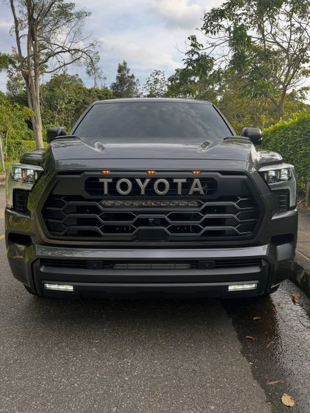 Toyota Sequioa TRD PRO HÍBRIDA 2026 cero km - imagen secundaria 2