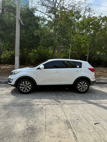 Kia Sportage Revolution 2015 - imagen secundaria 1