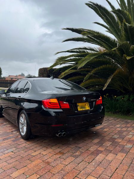 BMW 523i Blindado - imagen secundaria 2