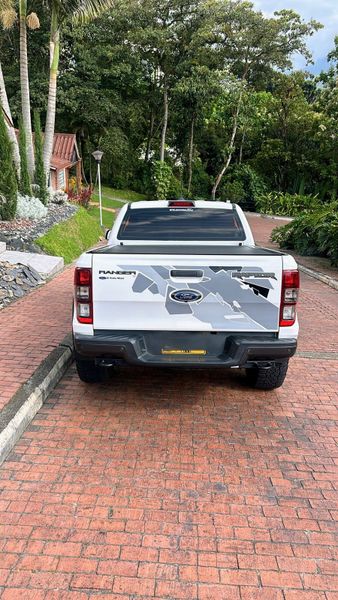 Ford Ranger Raptor 2022 2.0 Biturbo - imagen secundaria 1