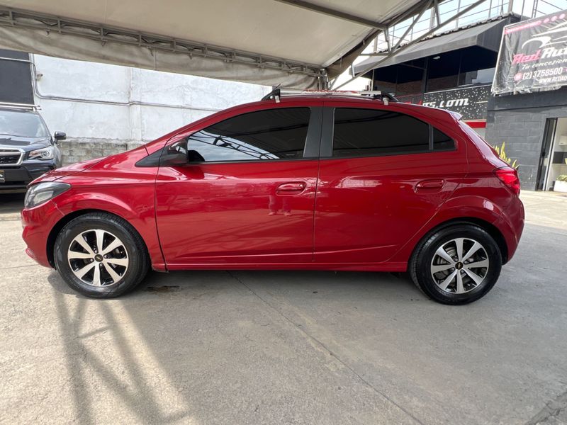 CHEVROLET JOY HATCHBACK MECANICO 1.4 2022 - imagen secundaria 1