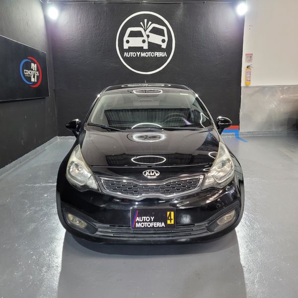 Kia Rio Spice 2015 - imagen secundaria 1