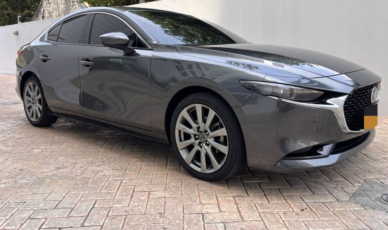 Mazda 3 Grand Touring Híbrida 2.0 2026 - imagen secundaria 1