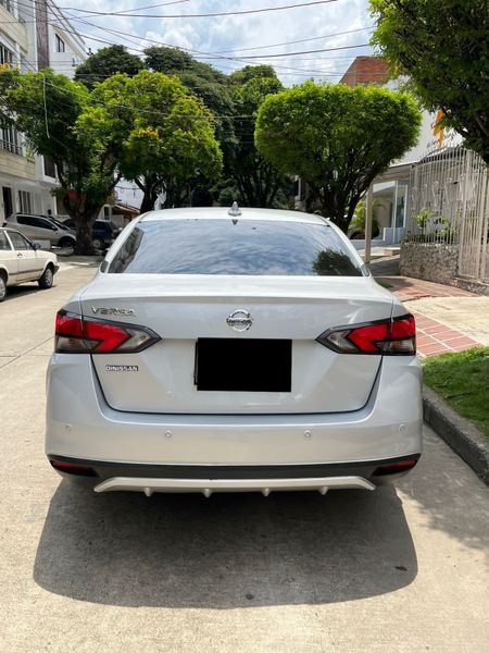Nissan Versa advance 2021 - imagen secundaria 2