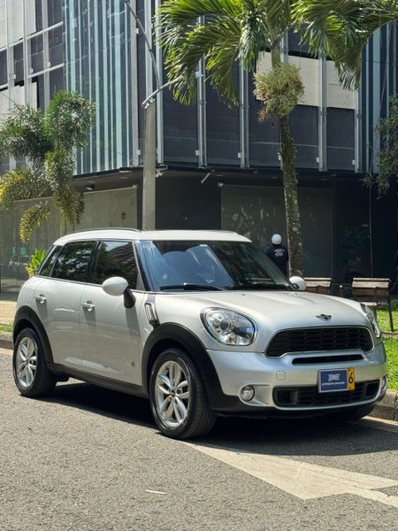 MINI COUNTRYMAN COOPER S ALL4 1.6 TURBO AUTOMATICO 4X4 - imagen secundaria 2