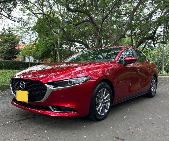 Mazda 3 2023 Touring Híbrido - imagen secundaria 2