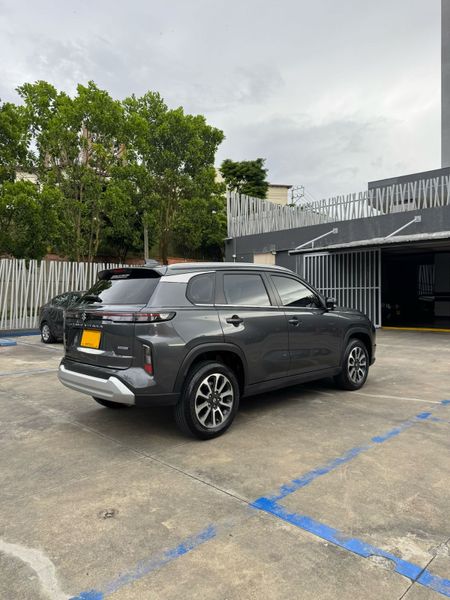 Suzuki Grand Vitara Hybrid 1.5 Automática - imagen secundaria 2