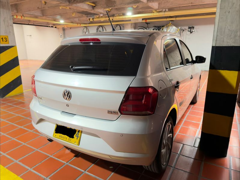 Volkswagen Gol Confortline 2022 autom. 1.6c.c. - imagen secundaria 2