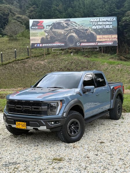 Ford F-150 Raptor