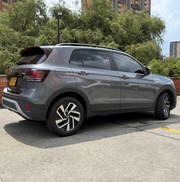 Volkswagen T-cross Comfortline - imagen secundaria 2