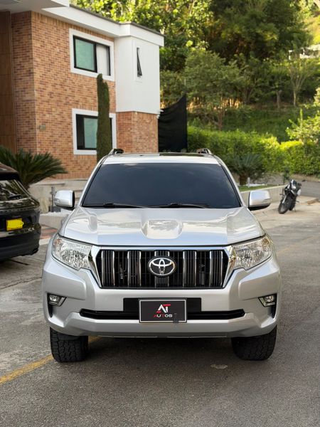 TOYOTA PRADO TXL  2021  2.8 DIESEL  4x4 - imagen secundaria 1