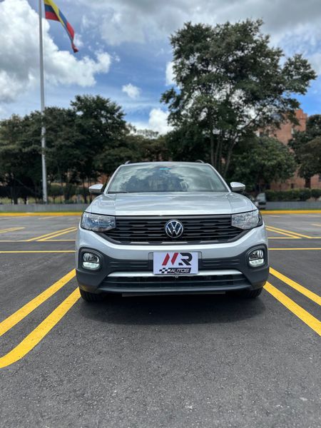 Volkswagen T-Cross Trendline MT 2023 - imagen secundaria 1