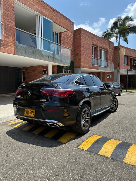 Mercedes Benz glc 300e 2023 blindada - imagen secundaria 2