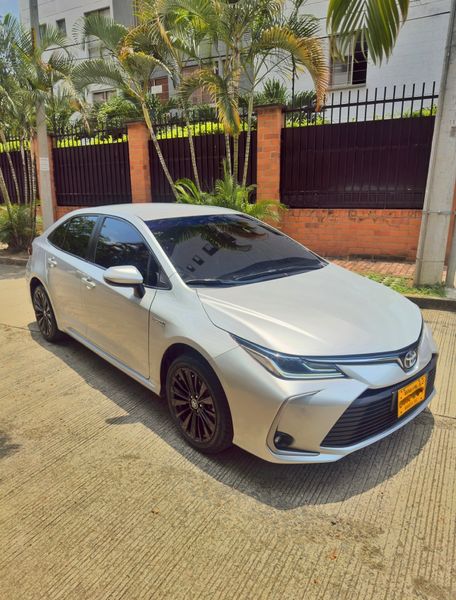 Toyota Corolla Xei Hibrido 2022 - imagen secundaria 2