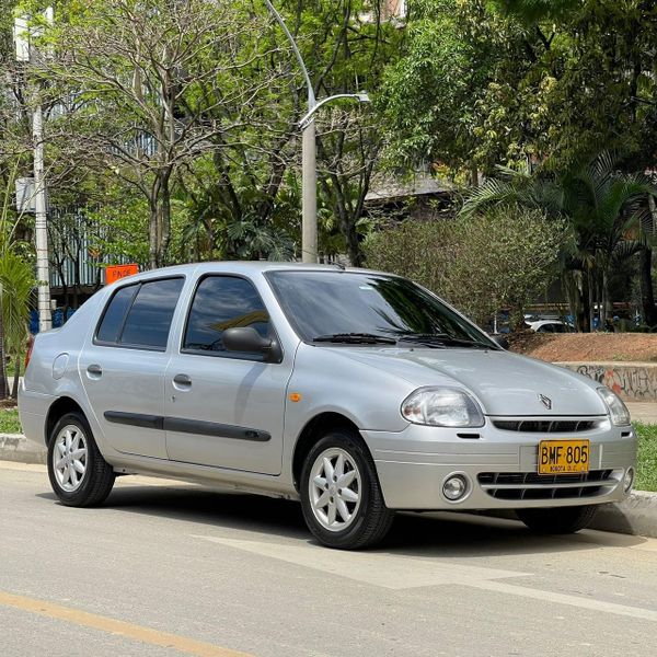 RENAULT SYMBOL 1.4 MECANICO SEDAN - imagen secundaria 2