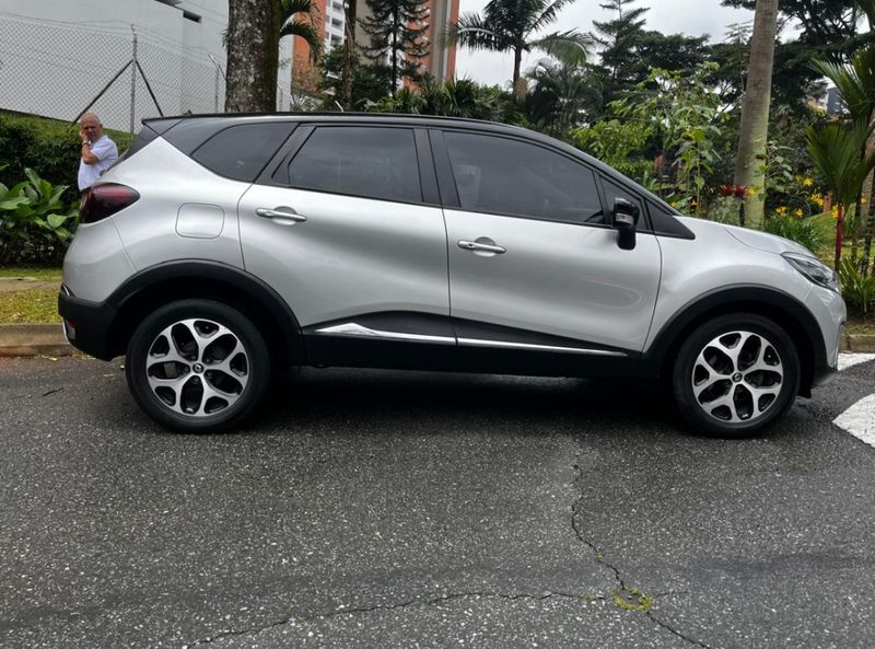 Renault Captur Intens 2018 - imagen secundaria 2
