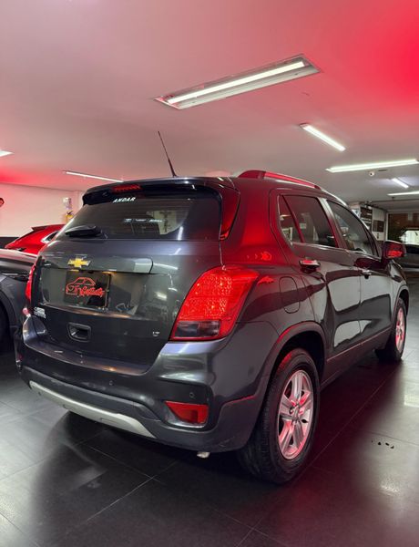 Chevrolet Tracker Lt 2019 - imagen secundaria 2