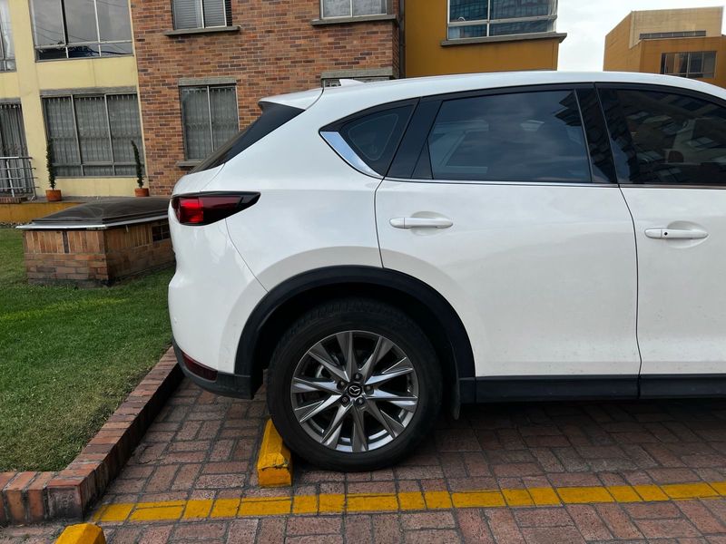 Mazda cx5 grand touring 2.5 2022 - imagen secundaria 2