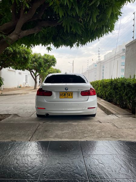 BMW 316i - imagen secundaria 2