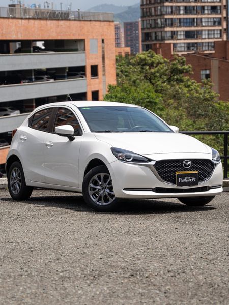 Mazda 2 Touring Mecnico 2022 - imagen secundaria 2