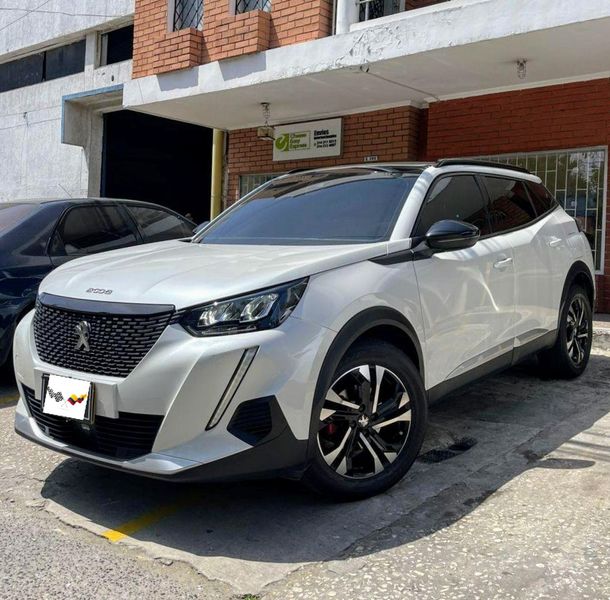 Peugeot 2008 2024 - imagen secundaria 1