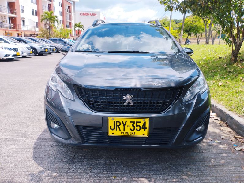 2022 Peugeot 2008 Active Automatico - imagen secundaria 2