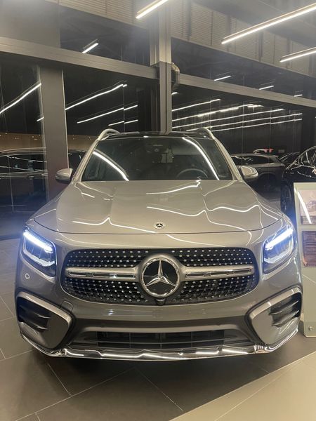 MERCEDES BENZ GLB 250 4MATIC - imagen secundaria 1