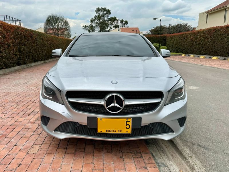 Mercedes Benz CLA180 1.6 2016