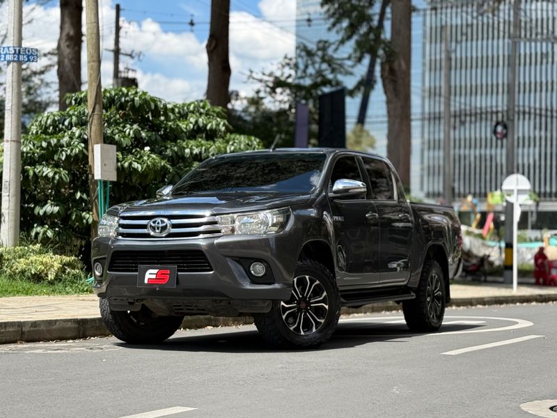TOYOTA HILUX SRV 2017