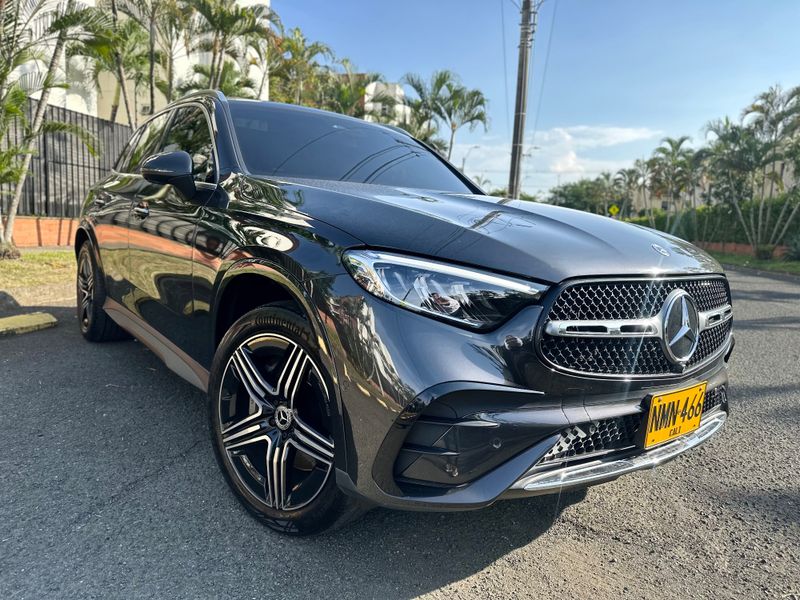 MERCEDES BENZ GLC 300 híbrida - imagen secundaria 1