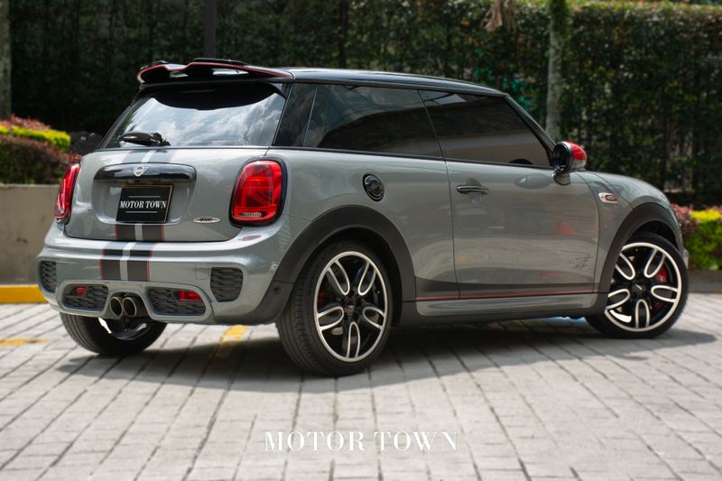 MINI  John Cooper Works  3 puertas 2019 - imagen secundaria 2