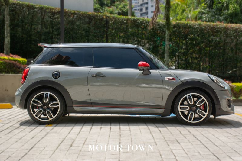 MINI  John Cooper Works  3 puertas 2019 - imagen secundaria 1