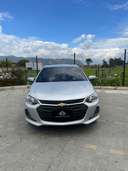 Chevrolet ónix Lt turbo 2023 - imagen secundaria 1