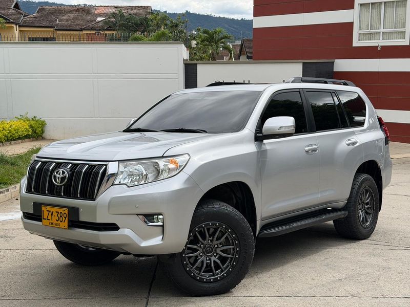 Toyota Prado txl 2024 diésel - imagen 1