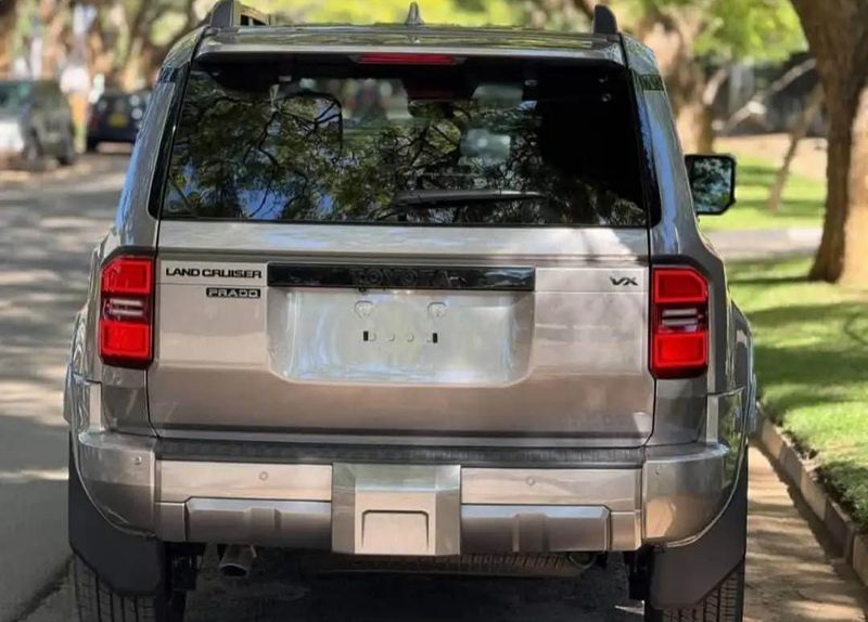 Toyota Prado Vx 2026 2.8 Diesel Entrega Inmediata - imagen secundaria 2